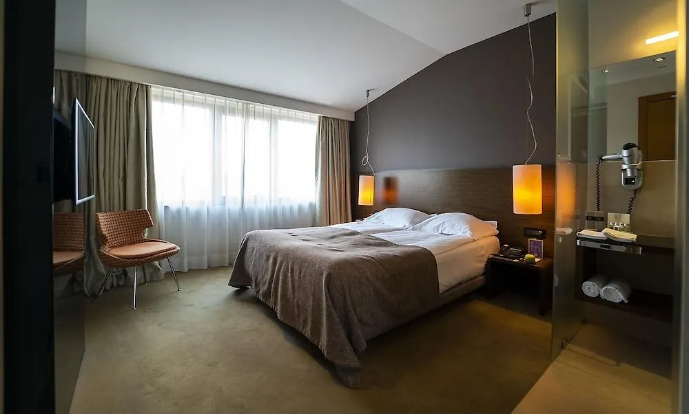 וארנה Modus Hotel