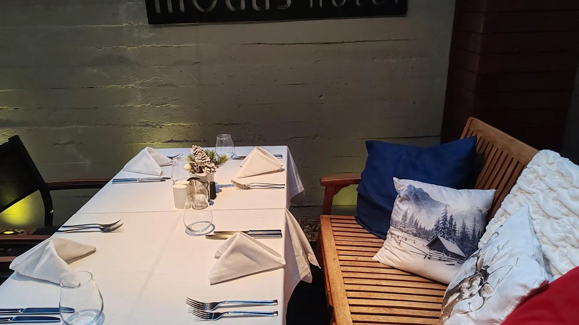 וארנה Modus Hotel