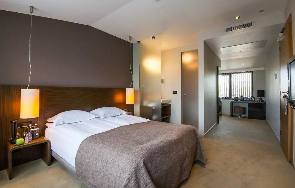 וארנה Modus Hotel