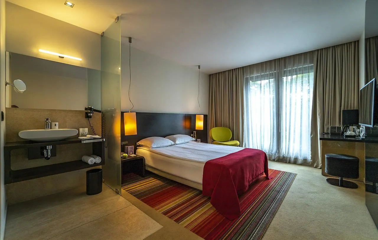וארנה Modus Hotel בולגריה
